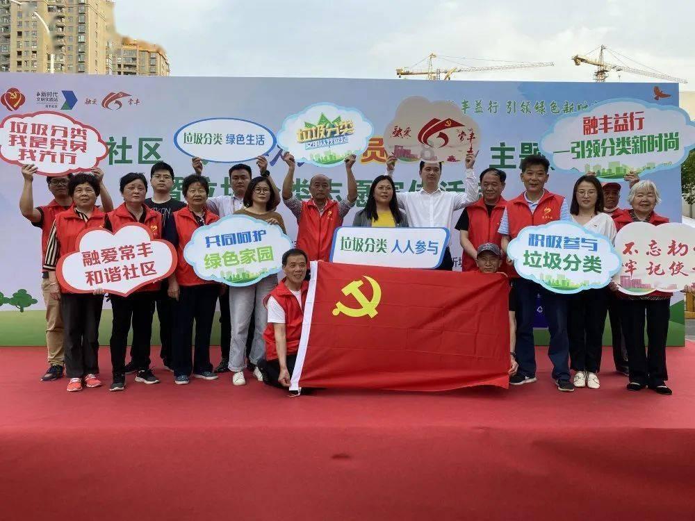 小猫钓鱼游戏龙王版有船