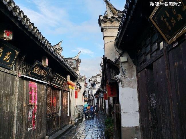 改善暗哑肤色和黑眼圈,悦蕾植物抗衰多效眼膜令双眼回复神采